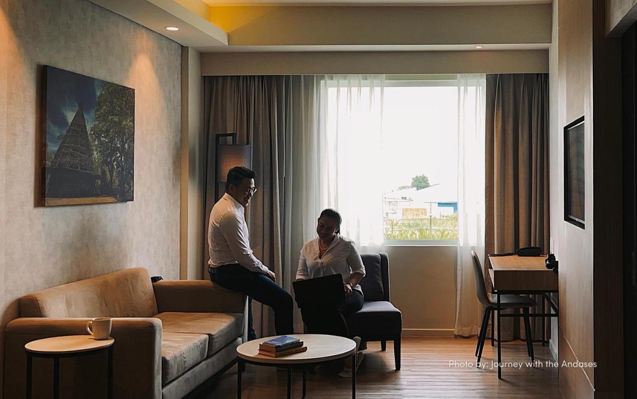 Park Inn By Radisson Bacolod Bagian luar foto